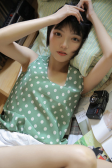 风油精滴在B上会流很多水吗